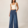 Valeria — The Wide-Leg Jeans That Look Expensive
