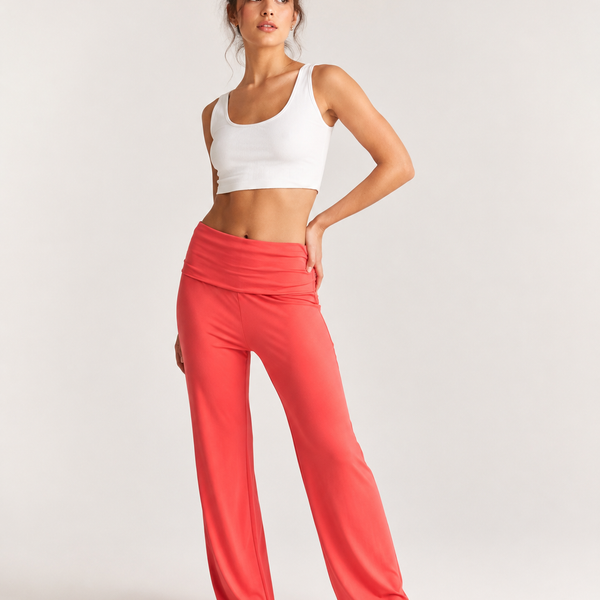 Nora — The Lounge Pants That Look Too Good to Stay Home In