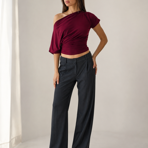 Alina — The Asymmetric Top Everyone Will Ask About